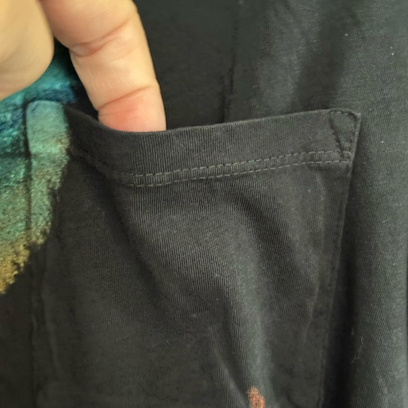 L.O.L. Vintage Yin and Yang t-shirt Small Pocket Round neck - Picture 3 of 5